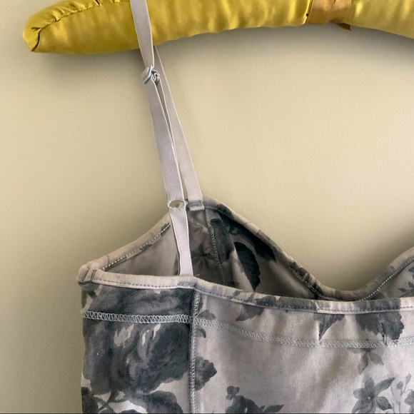 Aritzia Talula Floral Bustier Tank Top - Picture 5 of 6